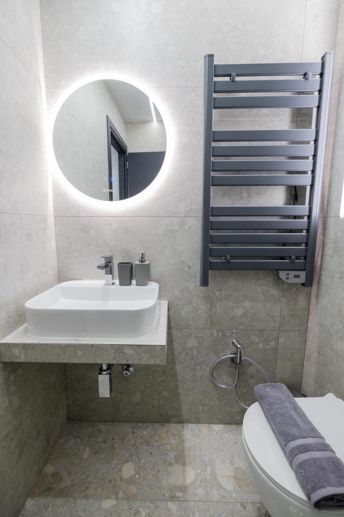Kamara Urban Retreat By #db Premium * Soluň