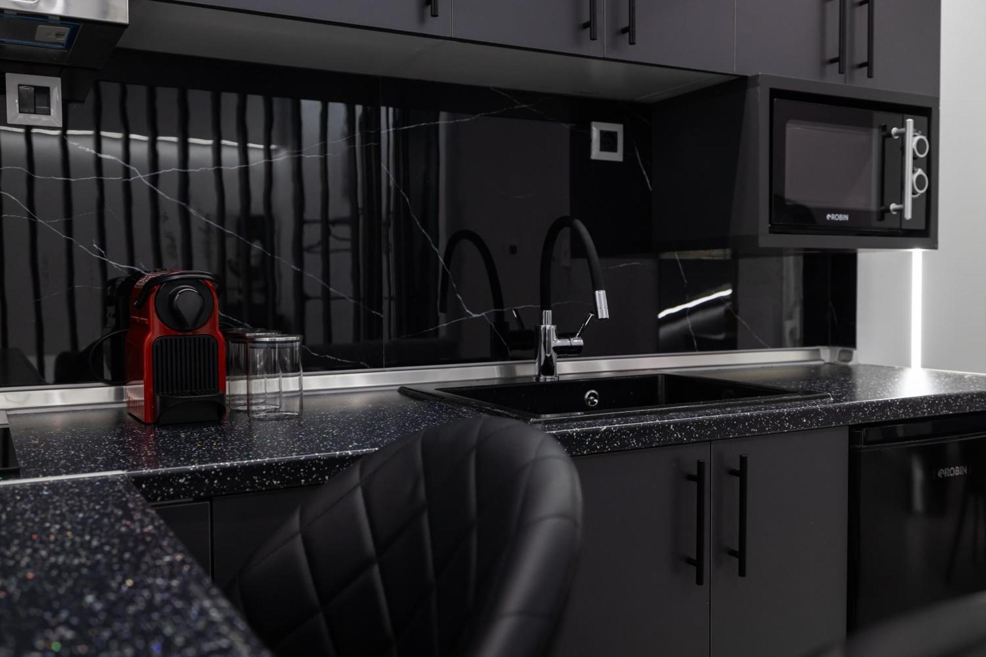 Kamara Urban Retreat By #db Premium Apartmán